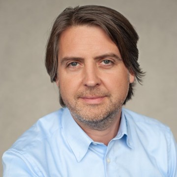  Alexander Auer 